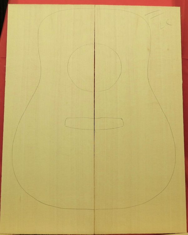 AA Light Curly/Quilt Sitka Spruce Dread - Image 7